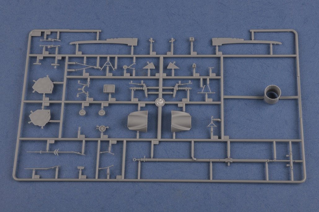 Hobby Boss 81758 Su-17M4 Fitter-K 1/48 – image 11