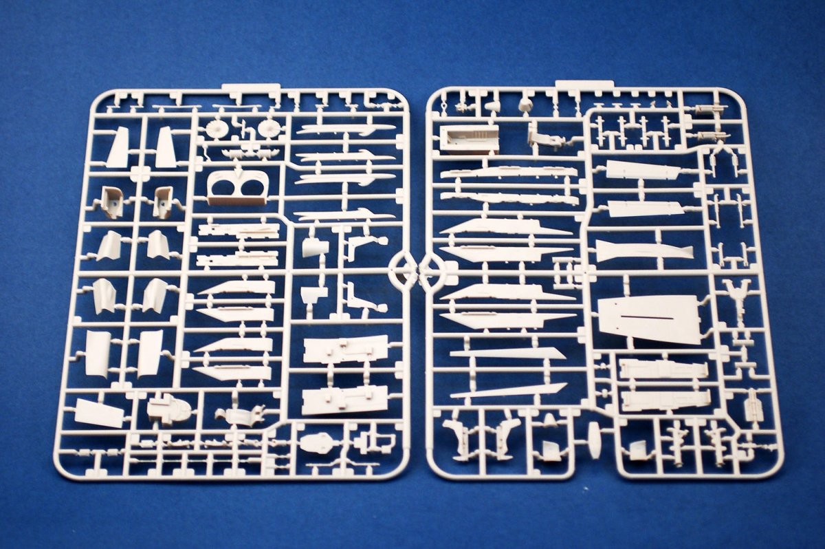 Kitty Hawk 80106 Sepecat Jaguar GR.1/GR.3 1/48 – Bild 10