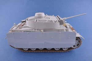 Heller 30321 Pz.Kpfw.III Ausf.J (5cm KwK 38 L/42), Ausf.J (5cm KwK 39 L/60), Ausf.L, Ausf.M 1/16  – image 5