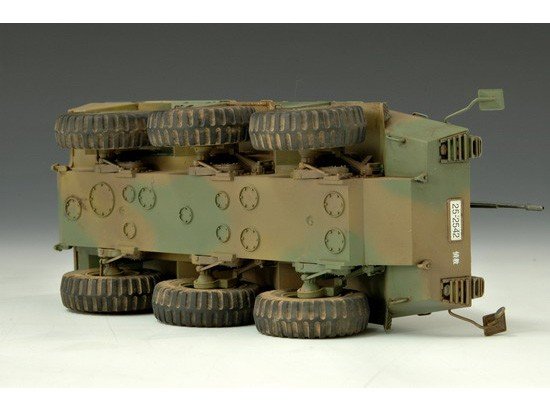 Trumpeter 00327 Véhicule de reconnaissance JGSDF Type 87 (1/35) – image 8