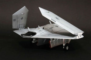 Freedom 18001 US Navy UCAS X-47B 1/48 – immagine 7