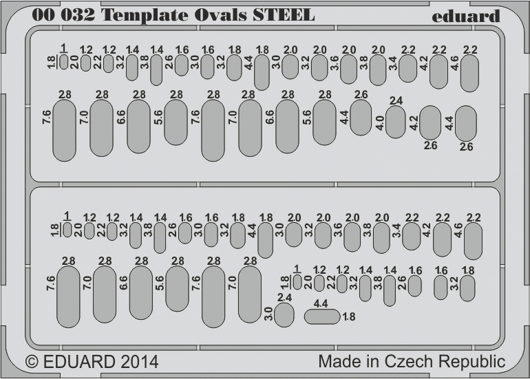 Gabarit ovale Eduard 00032 en acier