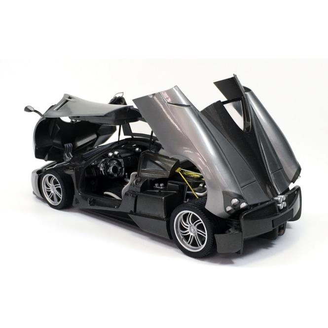 Aoshima 01091 PAGANI HUAYRA - Édition outre-mer 1/24  – image 6