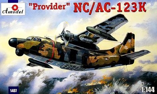 Modèle A 01407 Fairchild NC/AC-123K Fournisseur (Version Gunship) (1/144)
