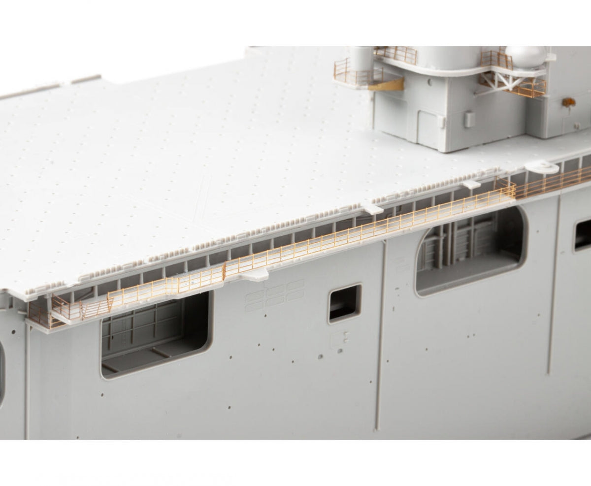Eduard 53321 USS Wasp LHD-1 partie 4 Trumpeter 1/350 – image 4