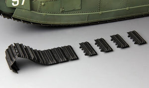 Maquette Meng TS-009 Char 2C Char super lourd français (1/35) – image 10