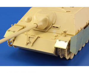 Eduard 36310 Jagdpanzer IV (70) Lang Schürzen TAMIYA 1/35 – Bild 4