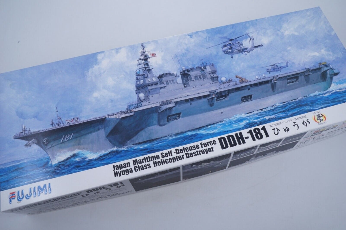 Fujimi 600116 Destroyer porte-hélicoptères de classe Hyuga JMSDF DDH-181 Hyuga 1/350