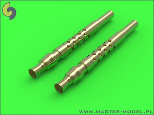 Ensemble d&amp;#39;armement Master AM-32-063 Fw 190 A2 - A5 (embouts de canon MG 17, canons MG FF, canons MG 151 dans des carénages) et tube Pitot (1/32) – image 3