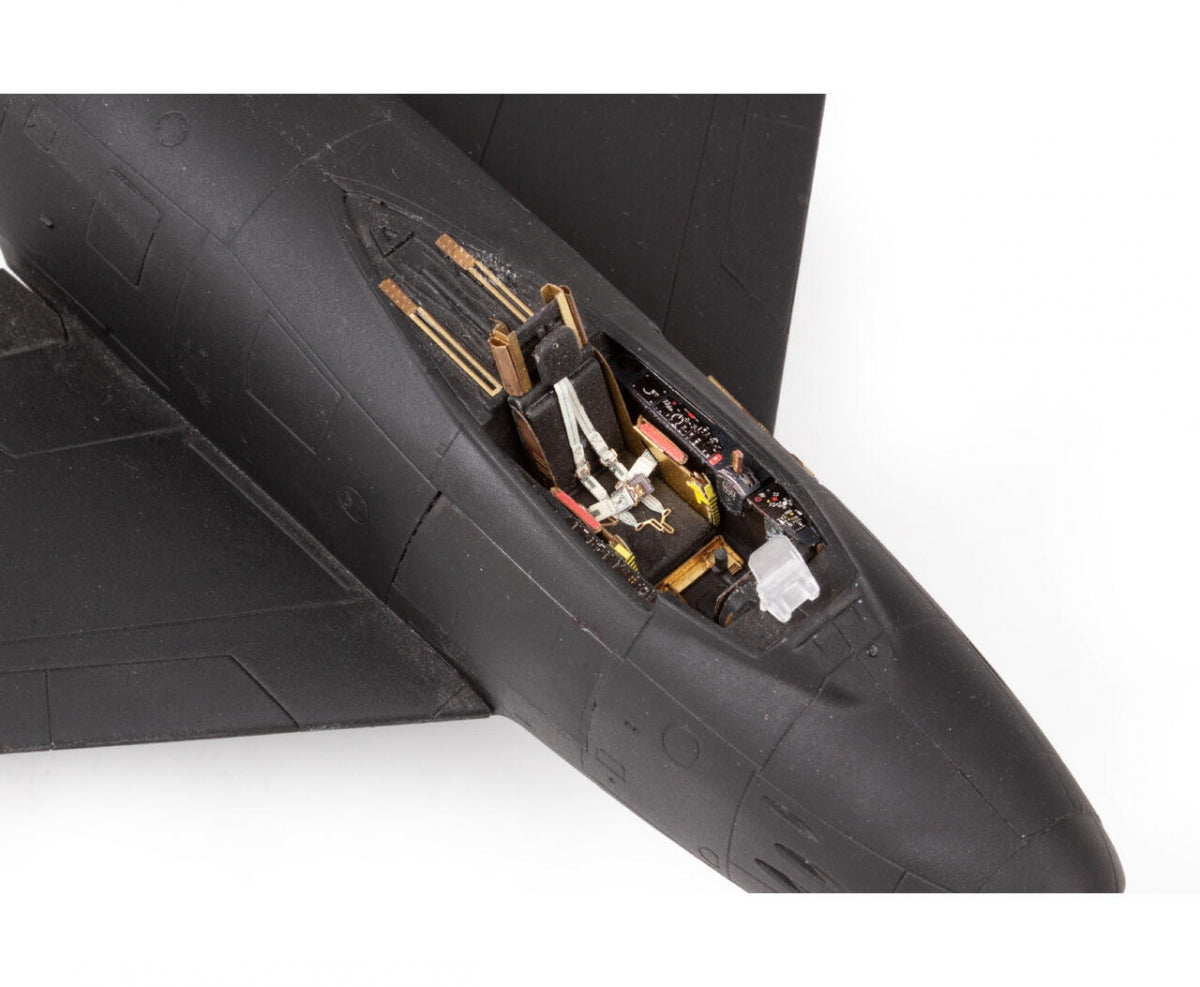 Eduard 491499 F-86F-25/30 Airfix 1/48 – Bild 7