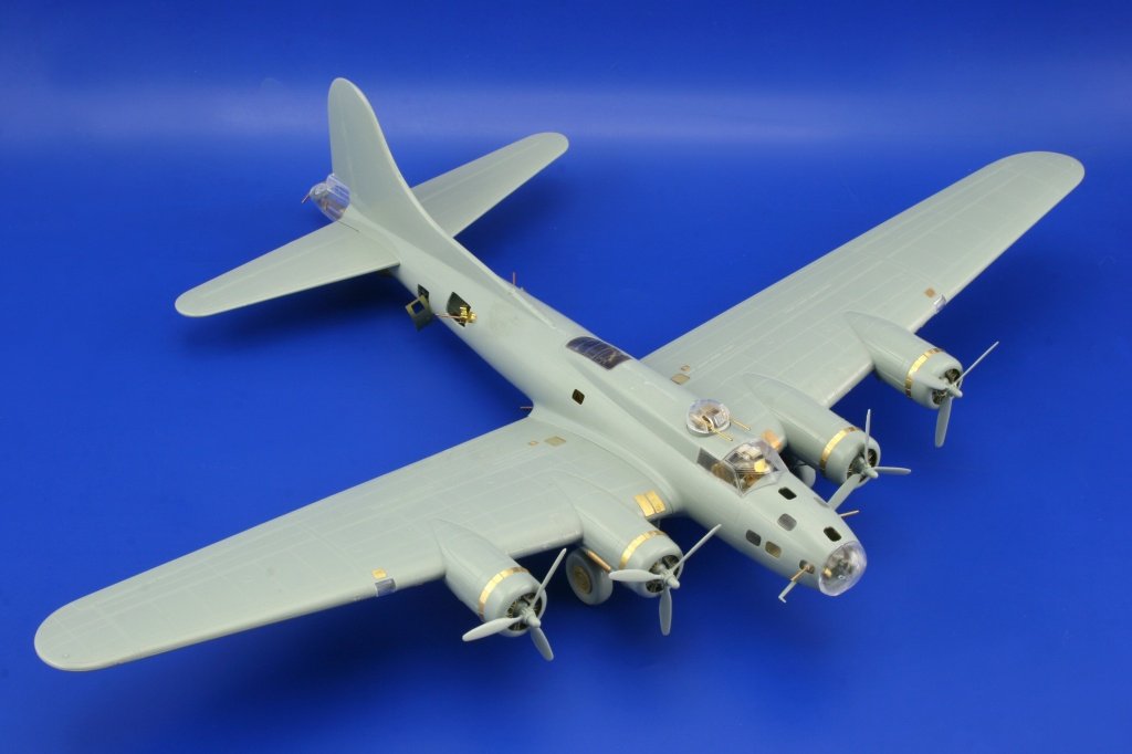 Eduard 72468 B-17E/F extérieur 1/72 ACADEMY MINICRAFT – Bild 3