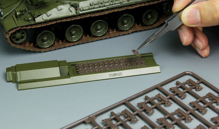 Maquette Meng TS-003 Char de combat principal français AMX-30B (1/35) – image 6