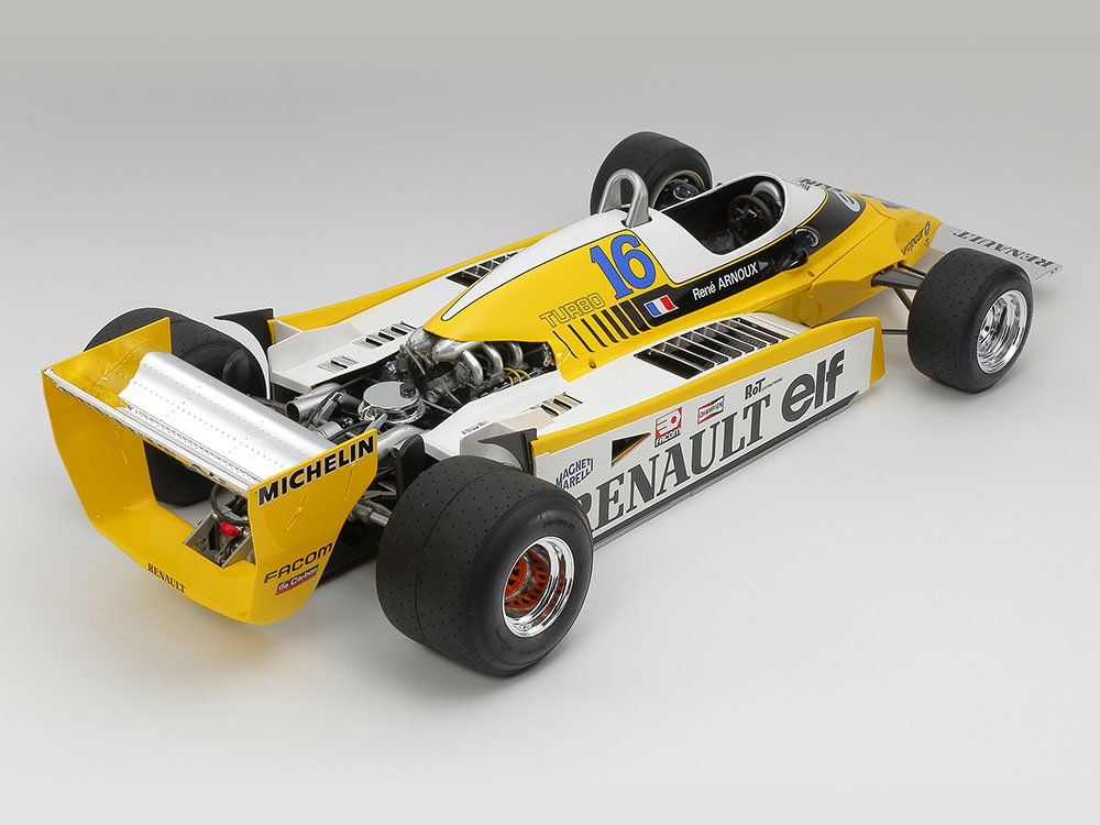 Tamiya 12033 Renault RE-20 Turbo (w/Photo-Etched Parts) 1/12 – zdjęcie 4