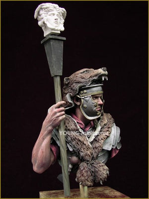 Young Miniatures YH1834 ROMAN SIGNIFER 1st Century A.D(II) 1/10 – zdjęcie 9