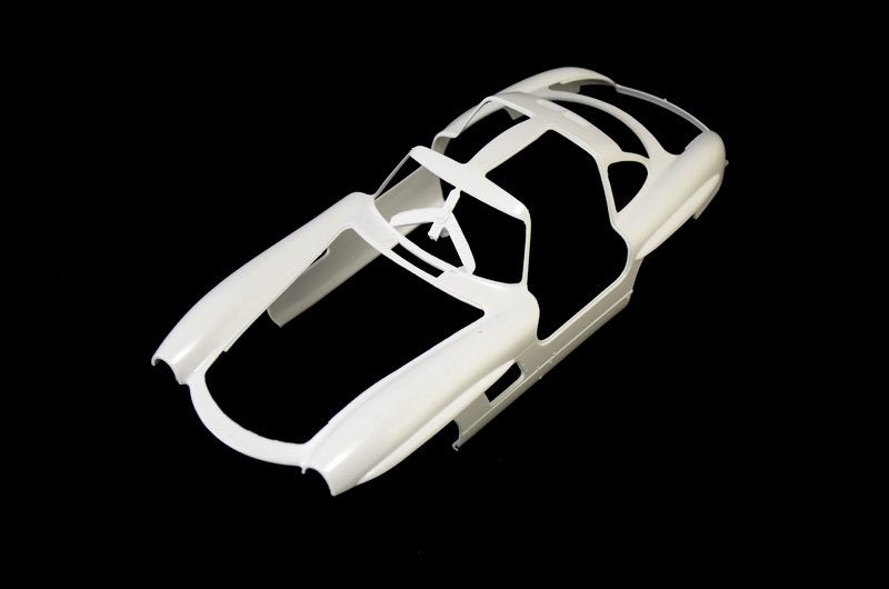Italeri 3612 Mercedes-Benz 300SL Gullwing 1/16 – image 10