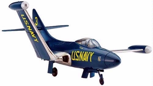 Revell 04286 F9F-4/5 Panther (1/72)  – image 2