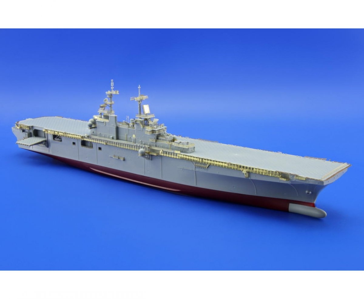 Eduard 17033 USS Wasp LHD-1 HOBBY BOSS 1/700 – image 9