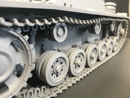 Das Werk DW16001 StuG III Aus.G début 1/16 – immagine 7