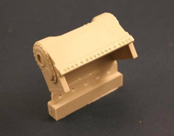 Panzer Art RE35-099 Couvercle de différentiel pour char Sherman (modèle final) 1/35 – image 2