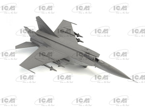 ICM 72177 MiG-25PD Chasseur intercepteur soviétique 1/72 – immagine 2
