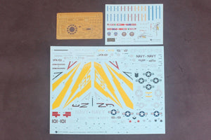 Kitty Hawk 80132 F-35C Éclairage II (1/48)  – immagine 3