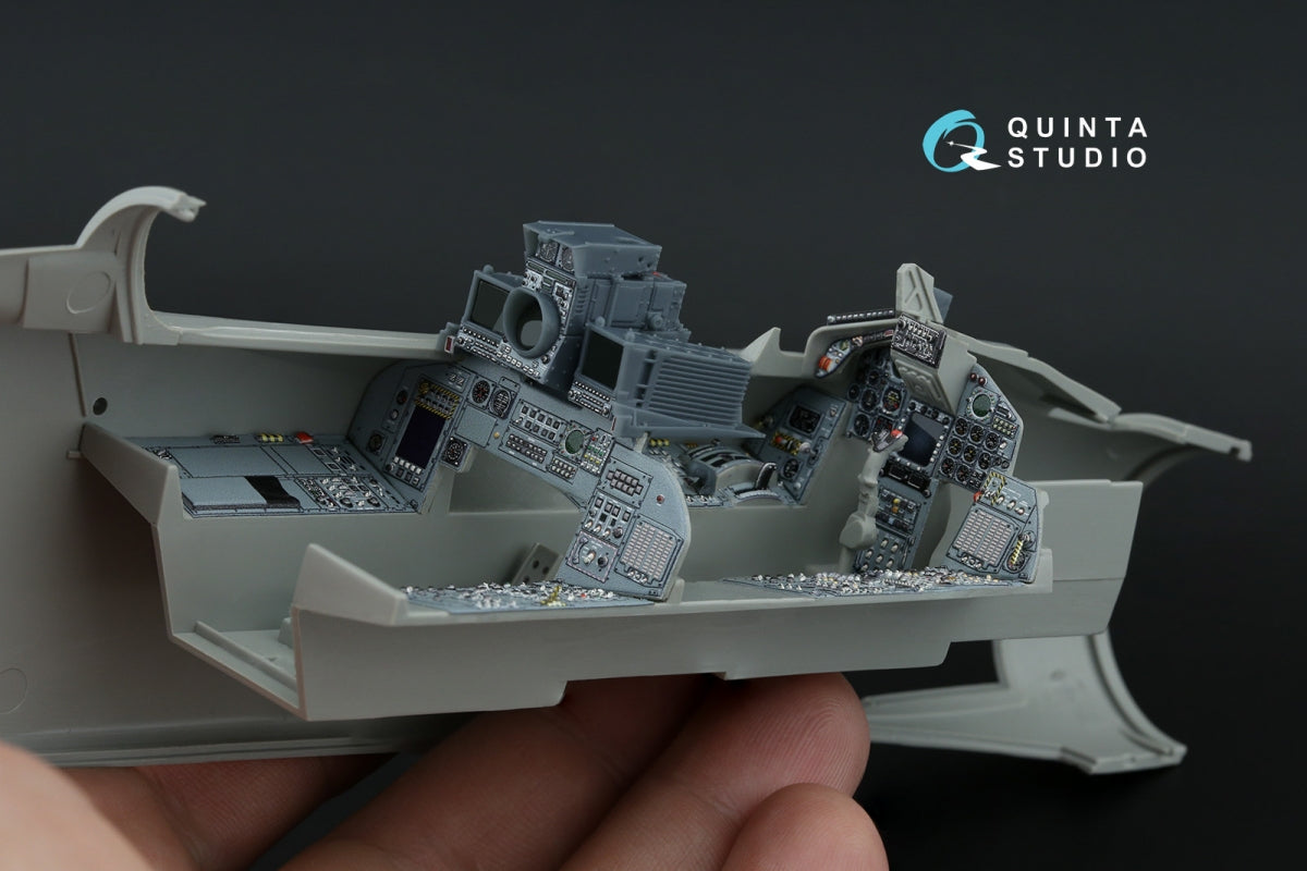 Intérieur imprimé en 3D et coloré sur papier décalcomanie (Italeri) de Quinta Studio QD+32232 Tornado ECR (avec pièces en résine imprimées en 3D) à l&amp;#39;échelle 1/32 – image 11