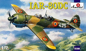 Maquette A-Model 72204 Chasseur roumain IAR-80DC (Version biplace) de la Seconde Guerre mondiale, échelle 1/72