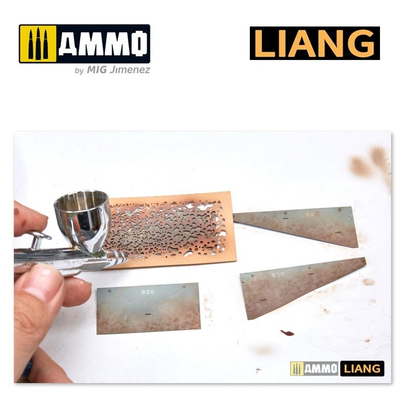 Pochoirs à l&amp;#39;aérographe Liang 0001 pour effet de vieillissement – image 2