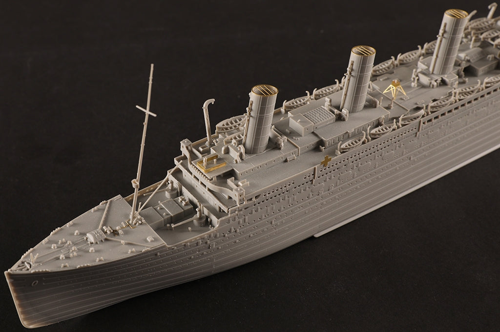 Hobby Boss 83422 HMHS Britannic 1/700 – zdjęcie 17