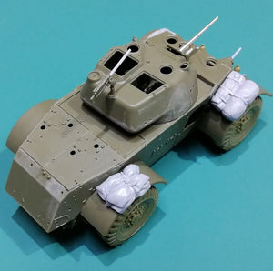 Eureka XXL ER-3570 Kit de mise à niveau et de rangement pour T17E1 Staghound (Bronco) 1/35 – image 12