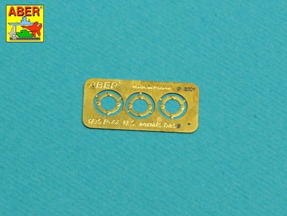 Ensemble de 2 antennes OTAN Aber R-44 avec bases de montage 1/35 – image 4