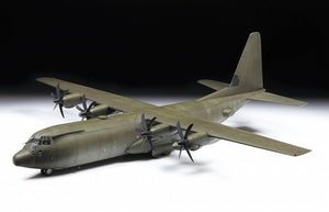 Zvezda 7325 Avion de transport militaire américain C-130J 1/72 – immagine 3