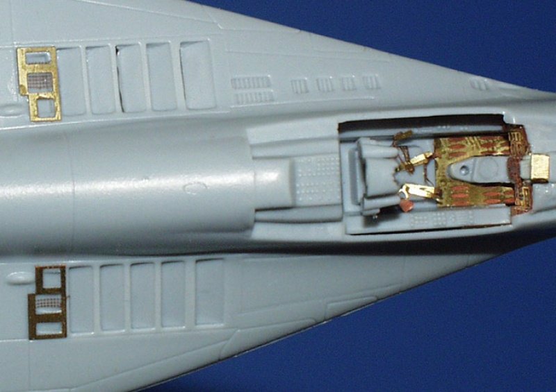 Eduard SS183 MiG-29A Fulcrum 1/72 ITALERI – image 4