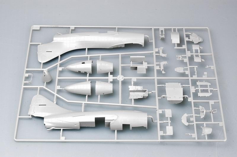 Trumpeter 02834 US.NAVY F9F-3 PANTHER 1/48 – immagine 3