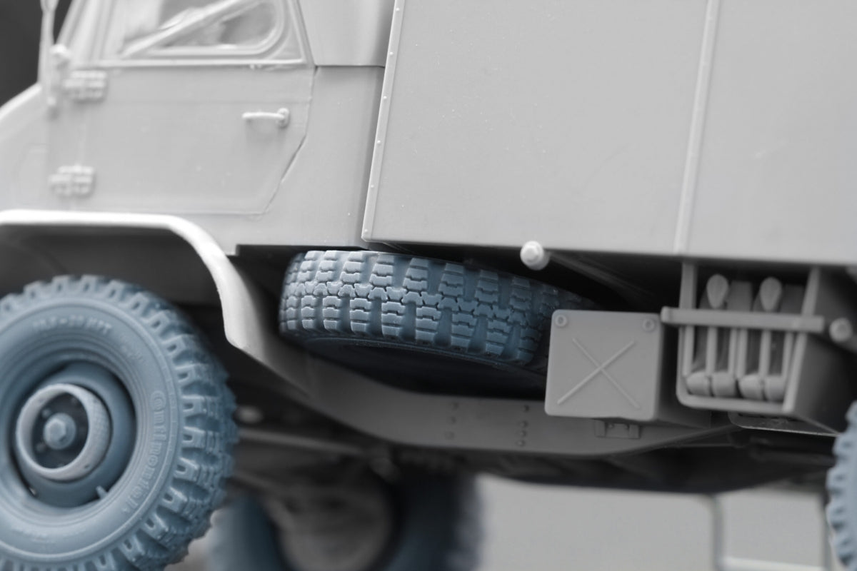 ScaleX WM 35022 Unimog 404 10.5-20 MPT Ordinary wheel set (for AK-Interactive, ICM, Revell) 1/35