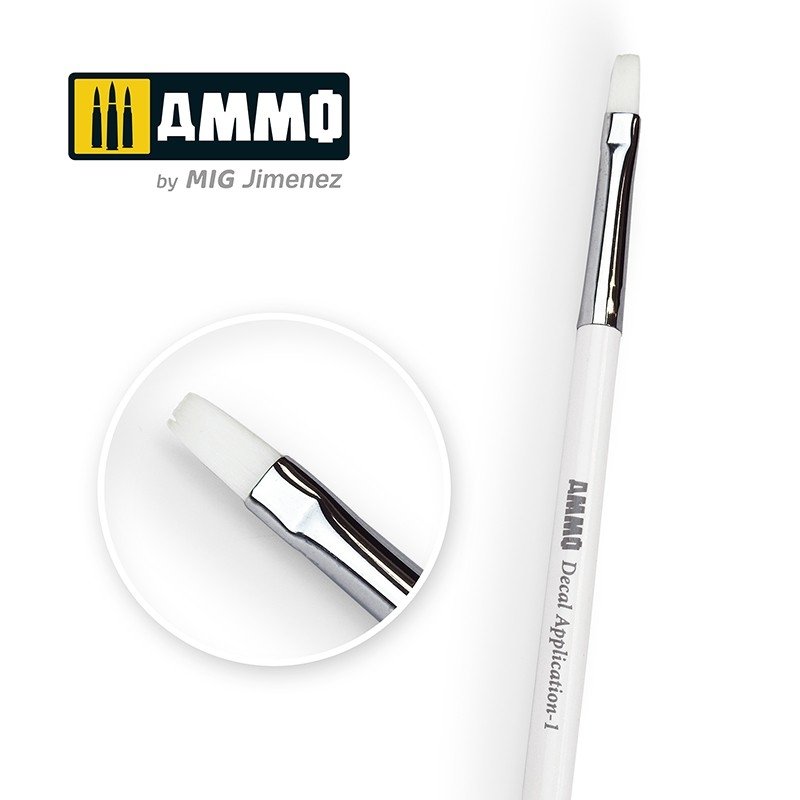 Pinceau d'application des autocollants AMMO 8706 1