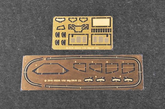 Trumpeter 03226 MIG-29UB Fulcrum russe au 1/32 – Bild 15