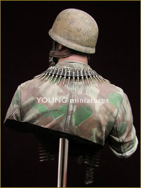 Young Miniatures YM1844 Fallschirmjager allemand Monte Cassino 1944 1/10 – image 5
