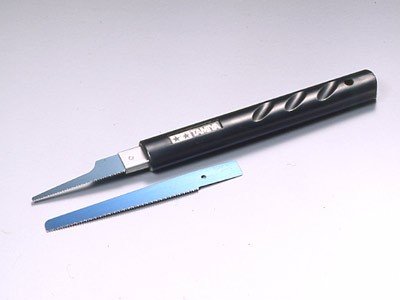 Scie à main Tamiya 74018