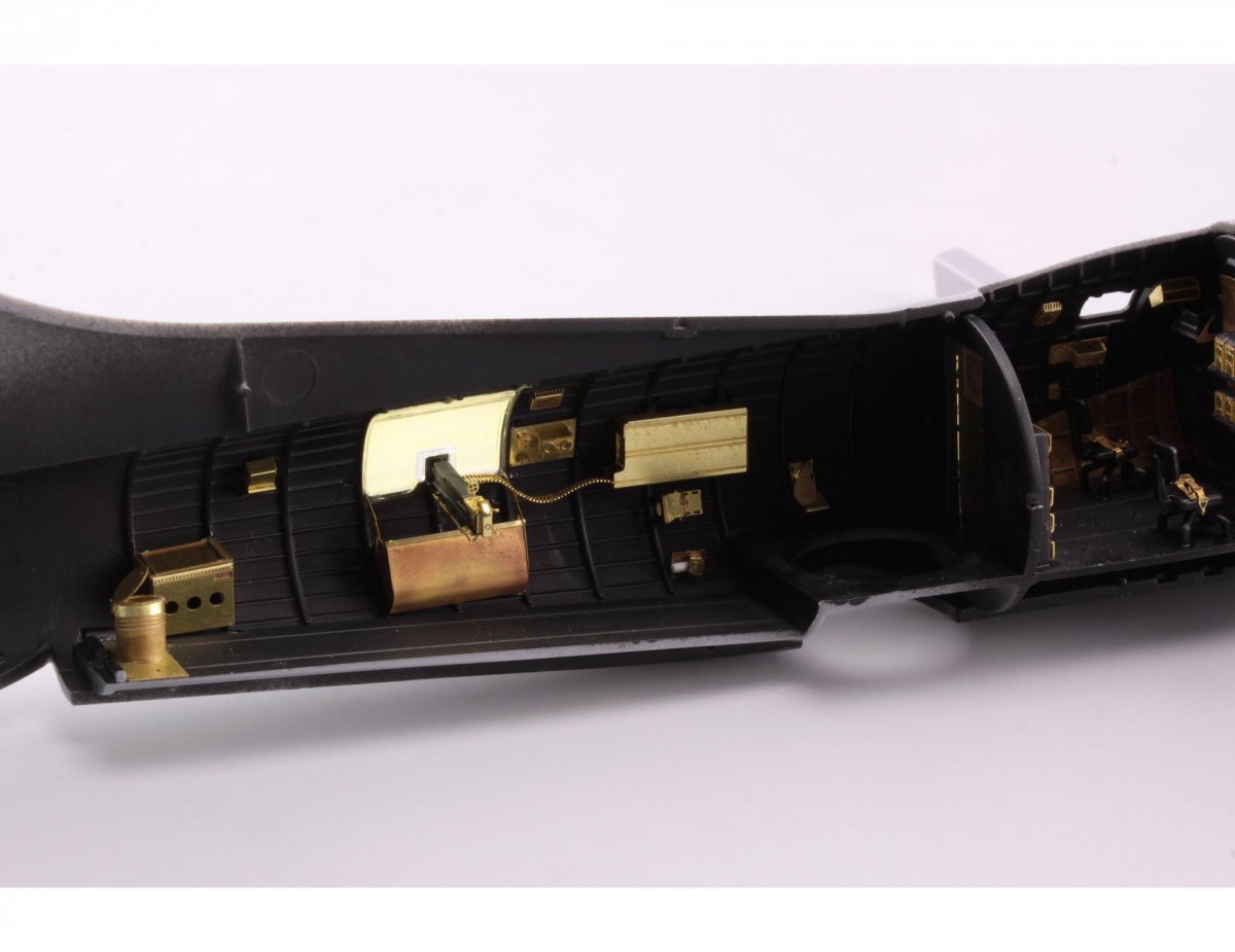 Eduard 73569 B-17G intérieur arrière AIRFIX 1/72 – immagine 7