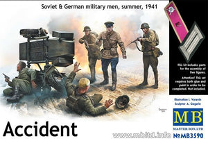 Master Box 3590 Accident. Militaires soviétiques et allemands, été 1941 (1/35)