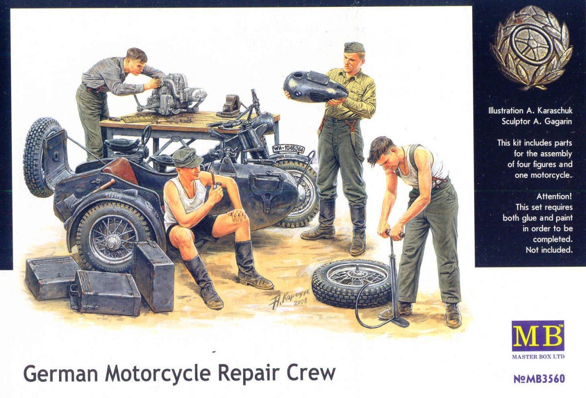 Master Box 3560 German motorcycle repair team (1/35)