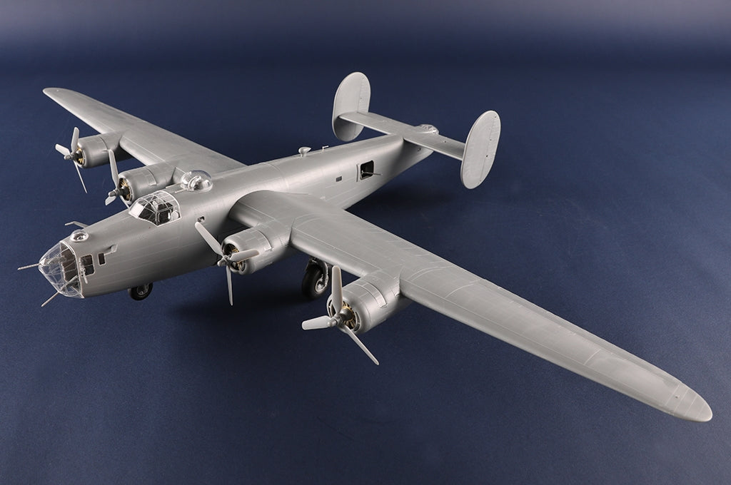 Hobby Boss 81775 US B-24D Liberator 1/48 – immagine 14