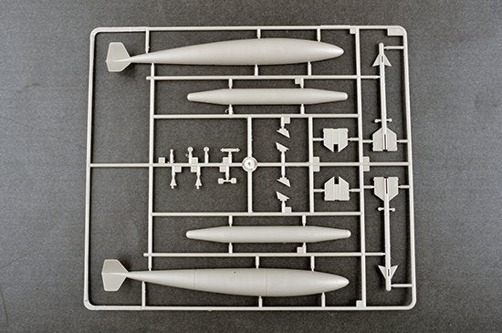 Trumpeter 02246 F-100F Super Sabre 1/32 – imagen 10