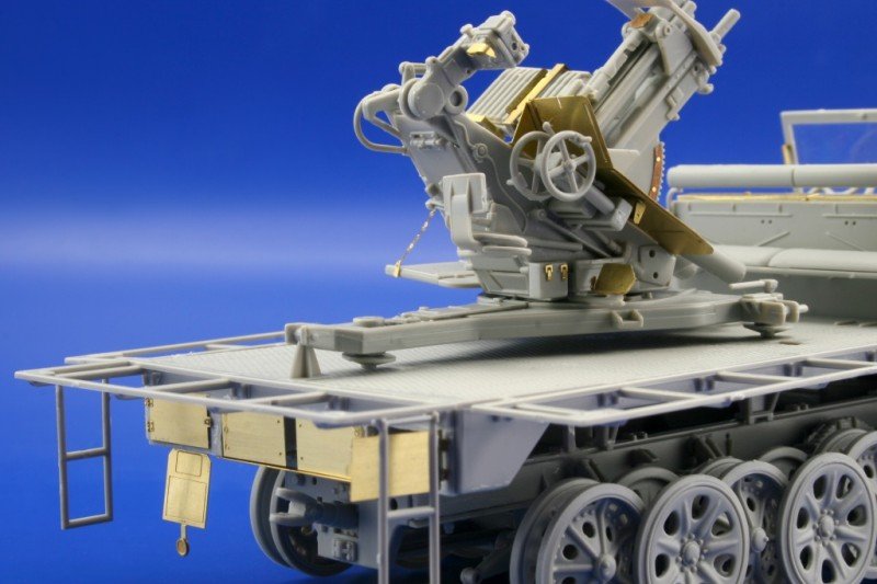 Édouard 36104 Sd. Kfz.7/2 (début) Flak 37 37mm 1/35 Trumpeter  – immagine 13