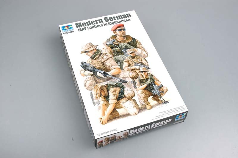 Trumpeter 00421 Soldats allemands modernes de l&amp;#39;ISAF en Afghanistan (1/35) – image 3