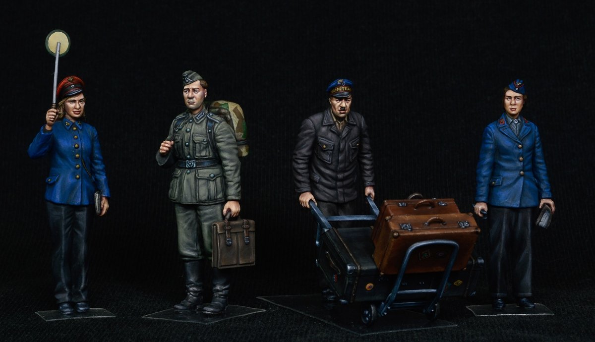 MiniArt 38010 Personnel de gare allemand 1930-40 1/35  – image 5
