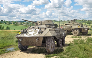 Italeri 7087 M8 Greyhound / M20 Armored Utility Car 1/72