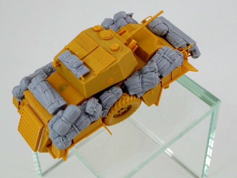 Ensemble de rangement Panzer Art RE35-679 « Humber » MkIV au 1/35 – image 4