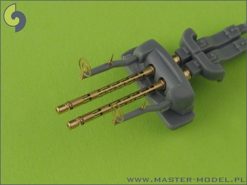 Master AM-32-026 Mitrailleuse d&amp;#39;avion allemande MG 81 et MG 81Z - canons tournés et viseurs photogravés (2 pièces) (1/32) – image 2